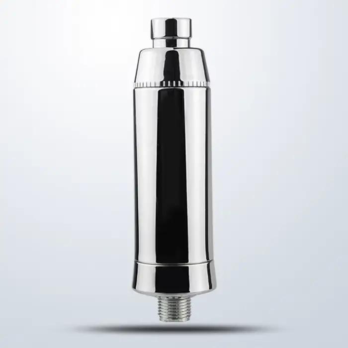 Filtre de douche à haut rendement pour éliminer le chlore et les métaux lourds améliorant la qualité de l'eau de bain pour le bien-être général